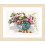 Набор для вышивки крестом LanArte Still life of flowers Натюрморт из цветов