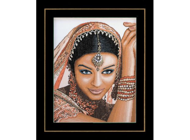 Набор для вышивки крестом LanArte Indian model Индианка