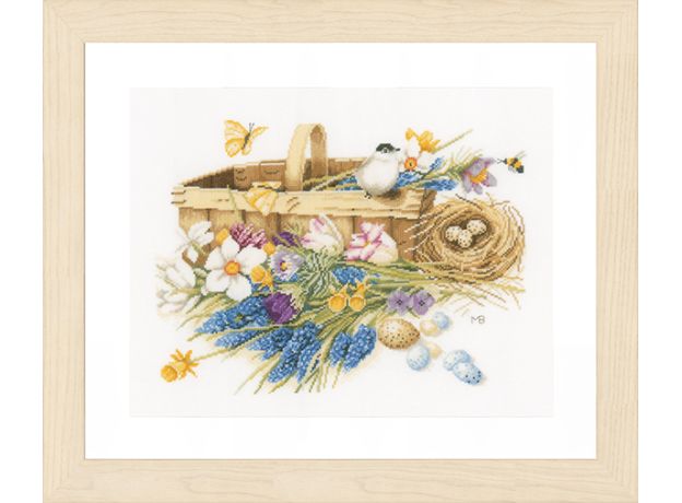 Набор для вышивки крестом LanArte Spring Flowers Basket Весенние цветы в корзинке