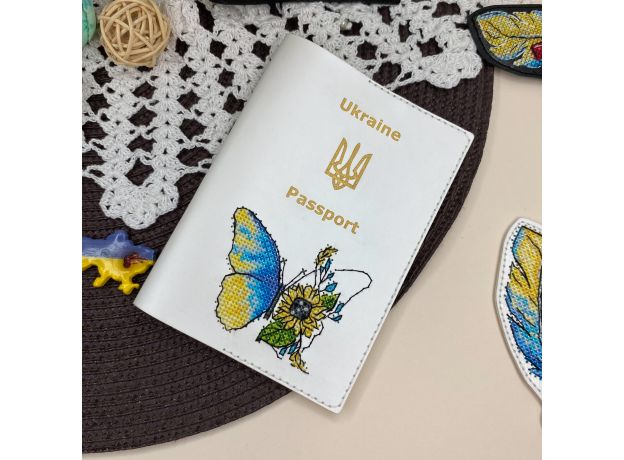 Набір для вишивання "Обкладинка на паспорт. Метелик" арт. 1041